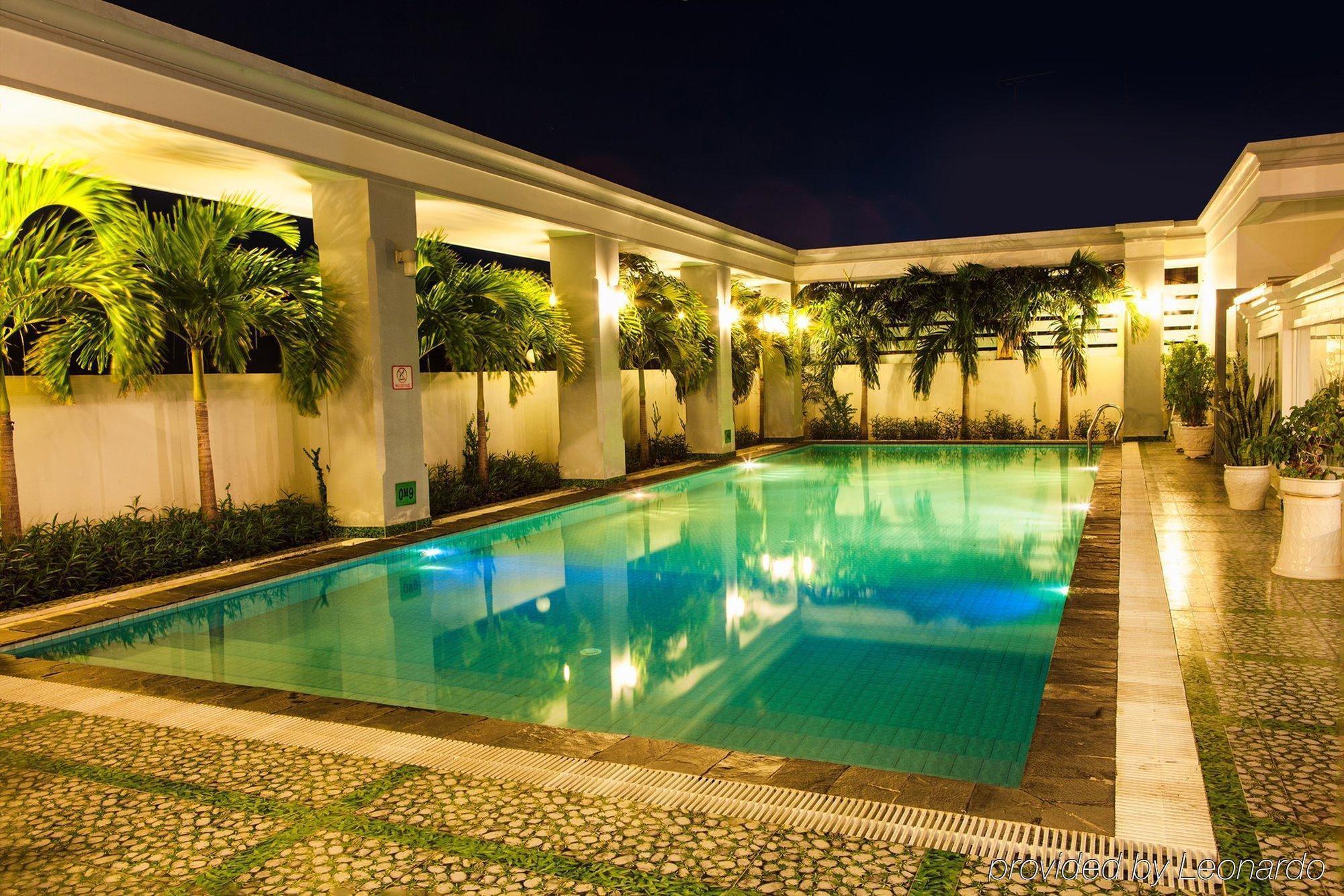 The Sun Hotel Nha Trang Exteriör bild